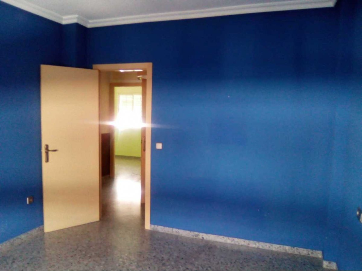 Casas en ocasion: Casa adosada en Venta en Montijo - Badajoz